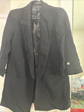 Zara Black Oversized Blazer with Gold Button Detail